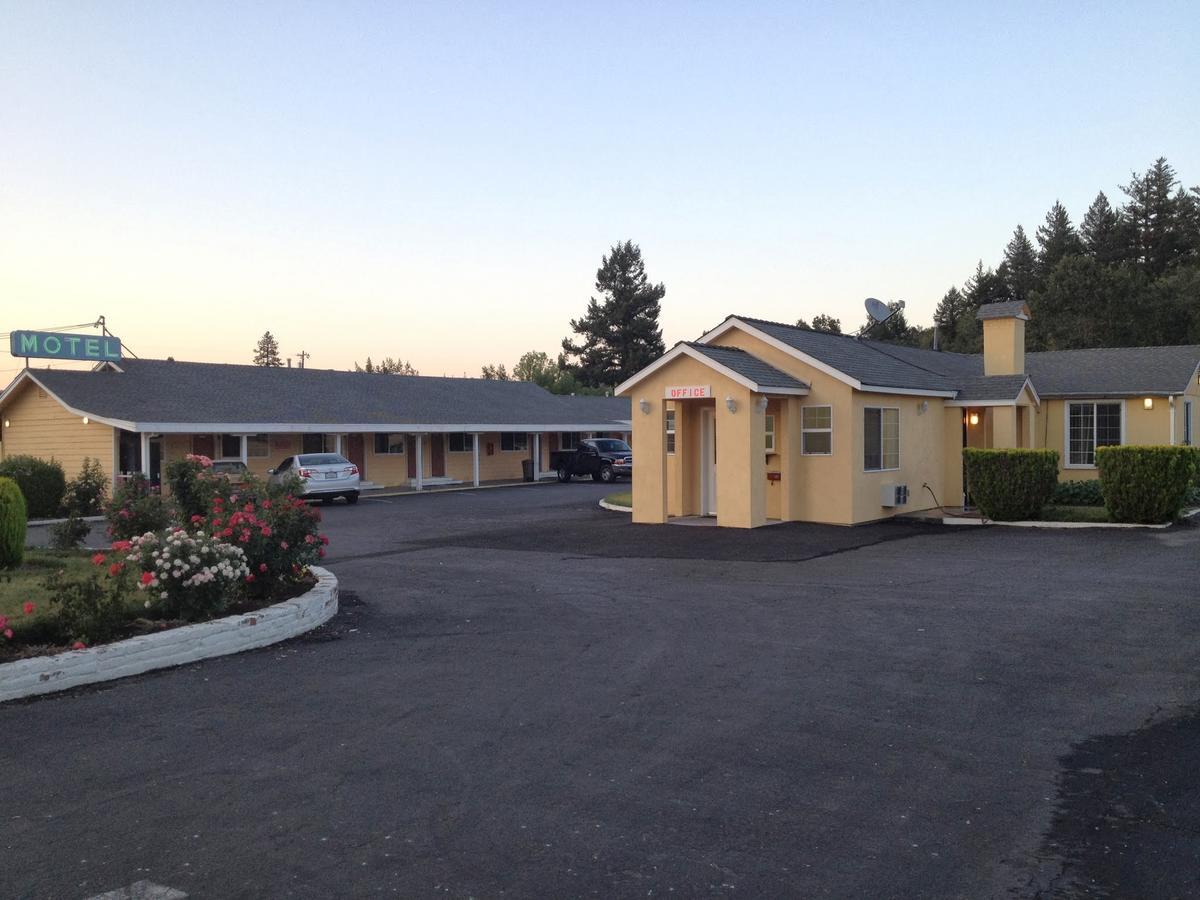 Edgewood Motel Willits Zewnętrze zdjęcie